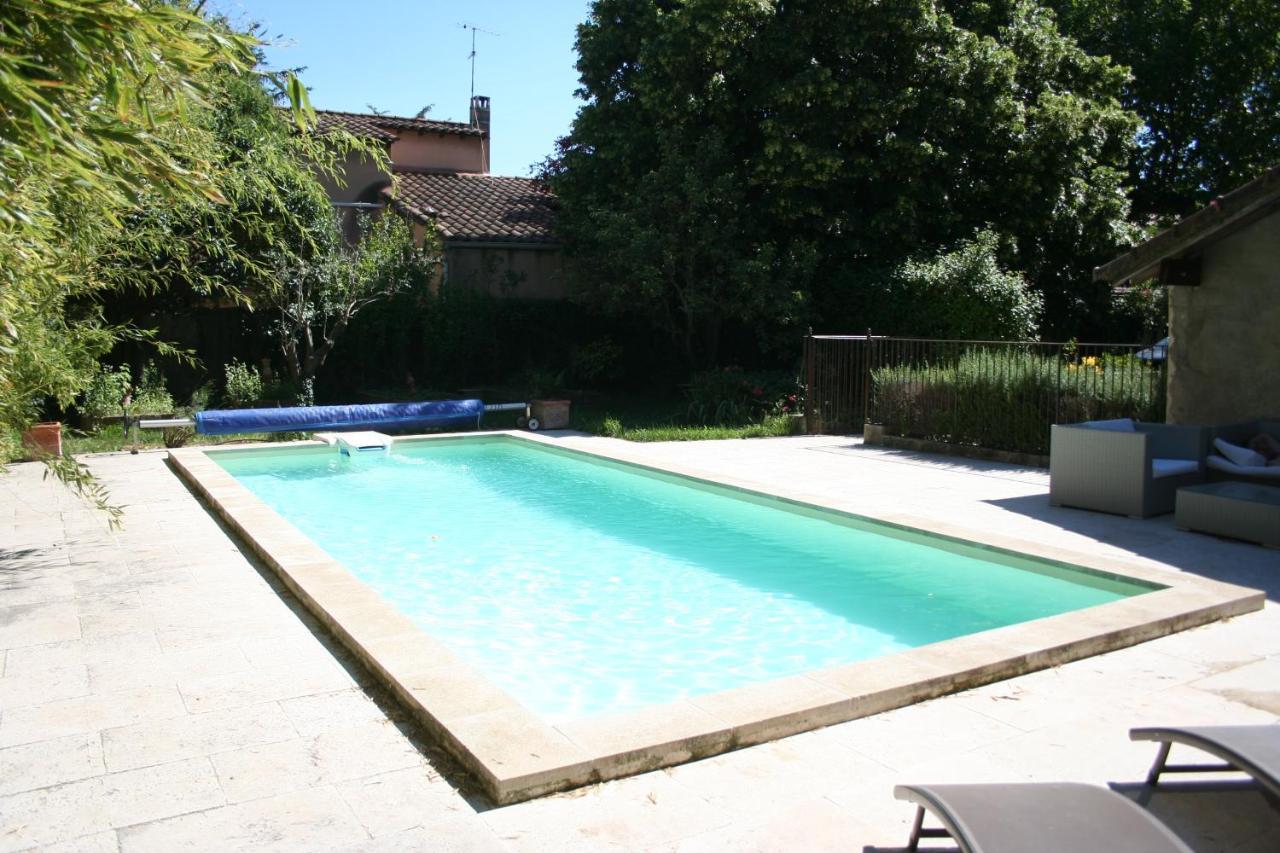 الشقق الفندقية أفينيونفي  Le Petit Palais Maisonnette المظهر الخارجي الصورة