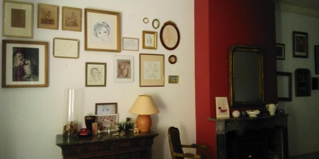 الشقق الفندقية أفينيونفي  Le Petit Palais Maisonnette المظهر الخارجي الصورة